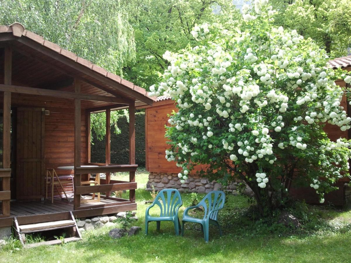 Les Chalets Quazemi A Casteil Екстер'єр фото