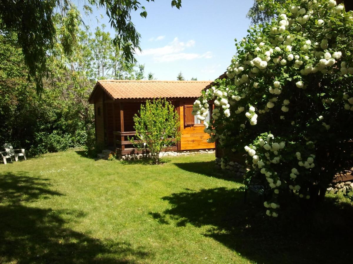 Les Chalets Quazemi A Casteil Екстер'єр фото