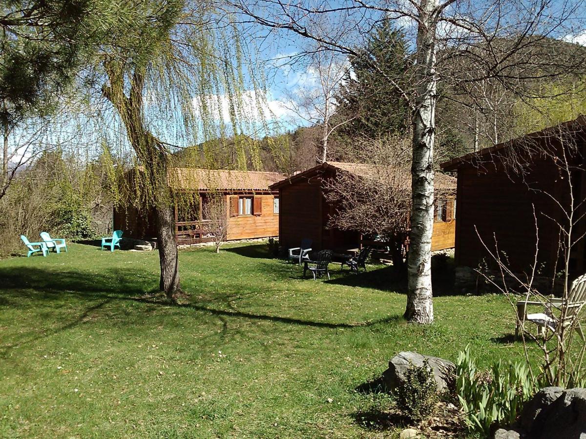 Les Chalets Quazemi A Casteil Екстер'єр фото